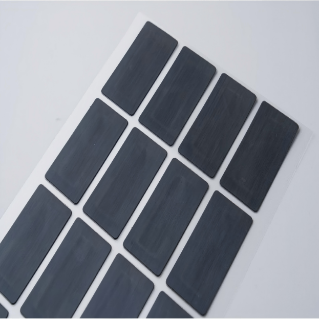 Glue-backed EPTFE Waterp